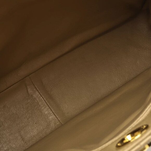 Authentic CHANEL CC Vintage Matelasse Turnlock Shoulder Bag Leather Beige Chain - Picture 9 of 12